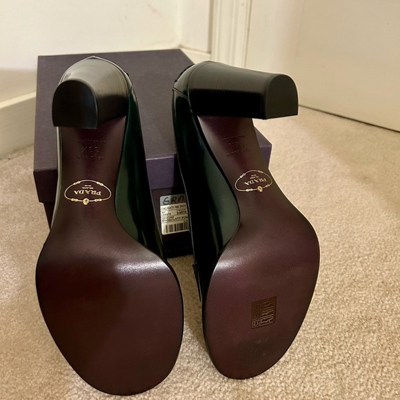 **SOLD**
Prada Vintage Spazzolato Fume High Heel Loafers - Picture 4 of 5